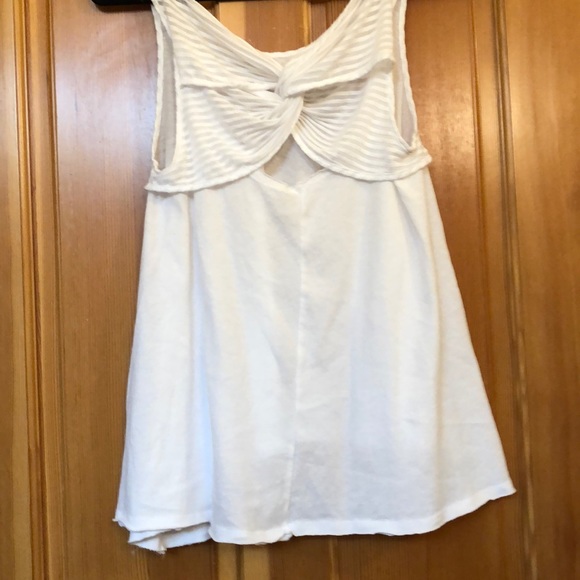 Free people brand white top - Picture 6 of 8